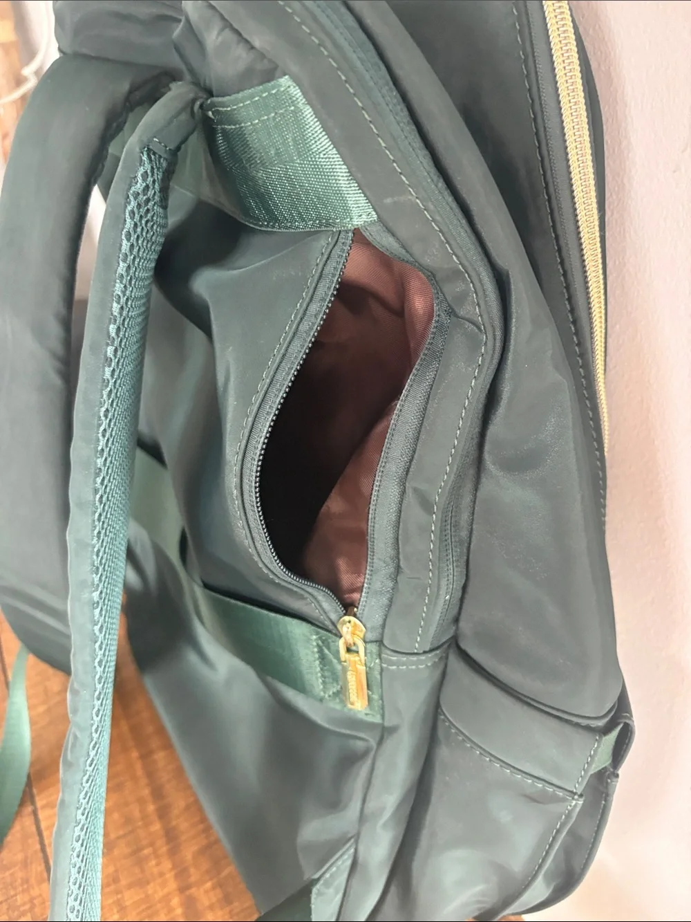 Lovevook Women’s Green Backpack with Gold Hardware